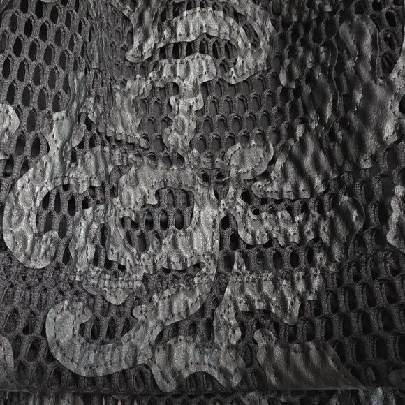 Express Lace Box Pleated Mini Skirt - Picture 3 of 10